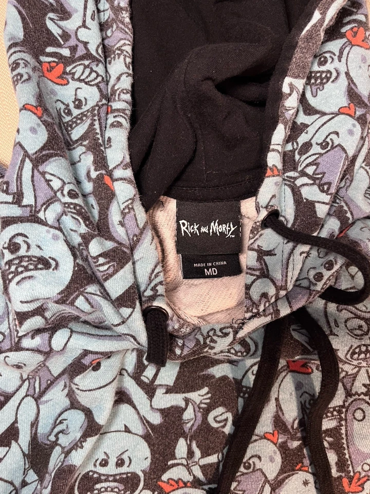 Moletom com capuz Rick & Morty Mr. Meeseeks tema quente exclusivo tamanho M estampa Allover - Imagem 3 de 4