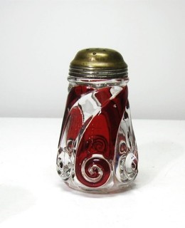 EAPG RUBY STAINED GLASS SUGAR SHAKER SNAIL ERA 1890'S