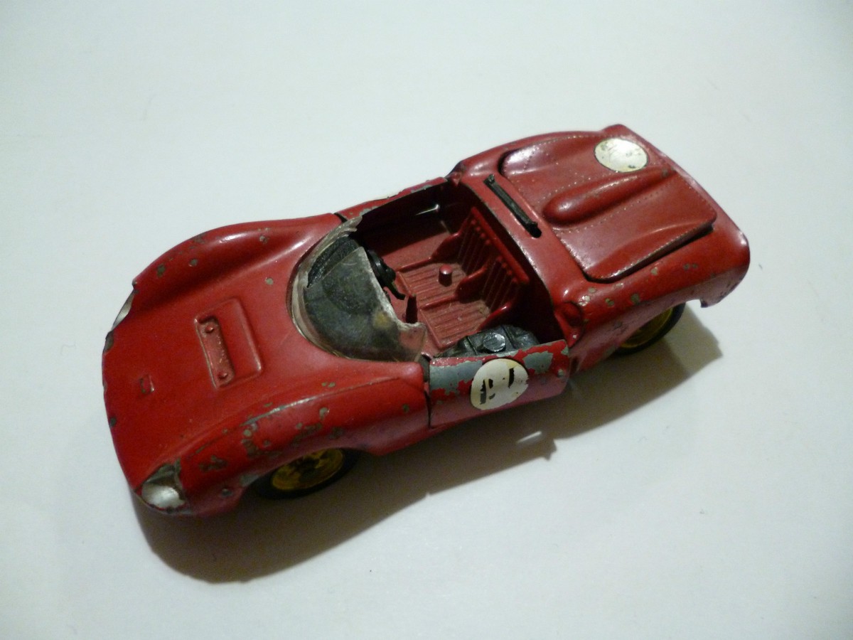 MERCURY FERRARI DINO Sport 206 #45 Voiture Miniature En