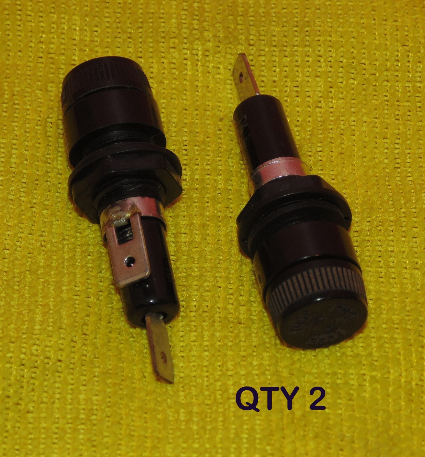 Newark Electronics Panel Mounted Fuse Holder Buss HKPHH 28f031 eBay