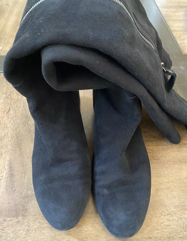 Stuart Weitzman Over the Knee Side Zip Black Suede 22" Boots | US6M - Image 4 of 4