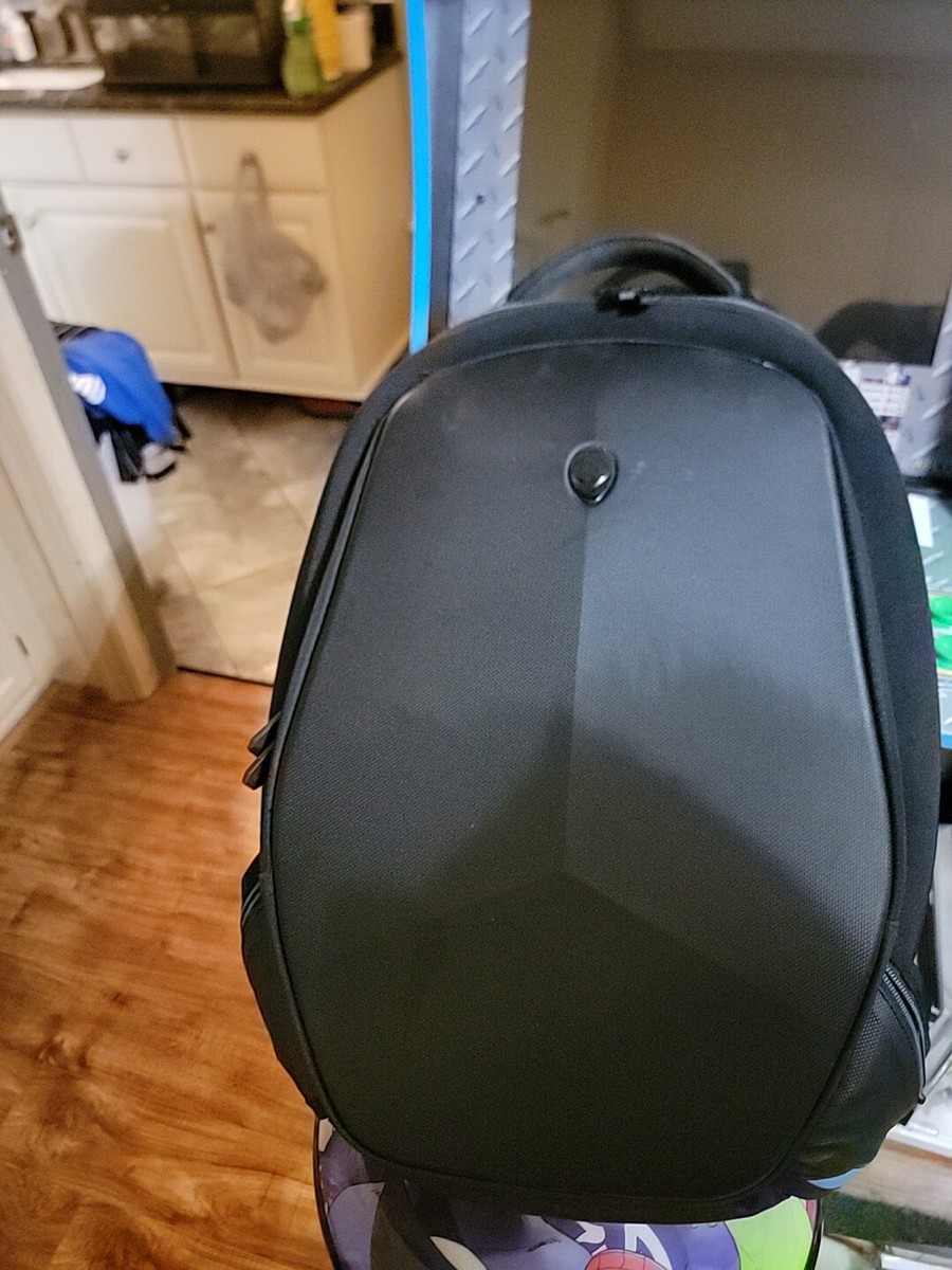 alienware vindicator 17 laptop backpack Dell Alienware 17