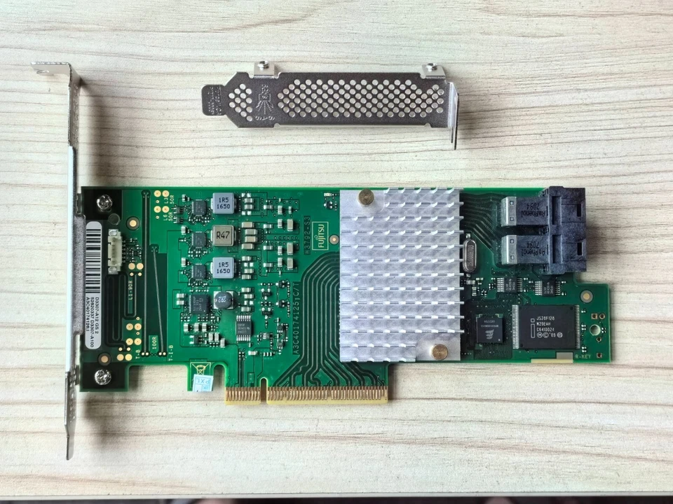 Fujitsu LSI SAS3008 9300-8i HBA Controller 12Gbps IT Mode ZFS TrueNAS+8643 cable - Bild 4 von 4
