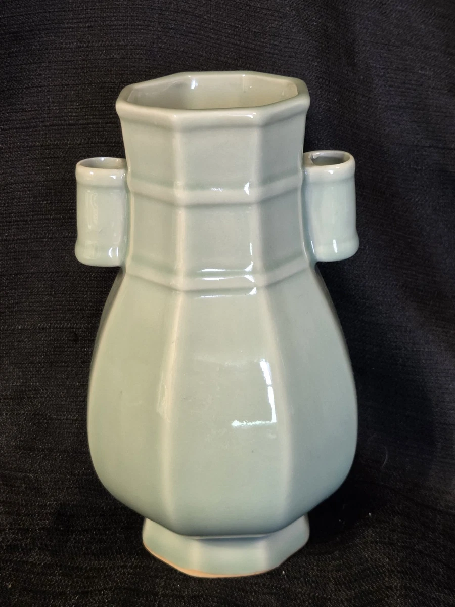 Porcelain & Pottery Green Vintage Original Antique Chinese Vases