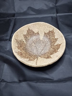 Studio Pottery Ceramic Rustic Stoneware 6'' Bowl Plate Maple Leaf Imprint