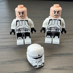 2 Genuine LEGO Star Wars Imperial Hovertank Pilot (From 75152). 1 Missing Helmet