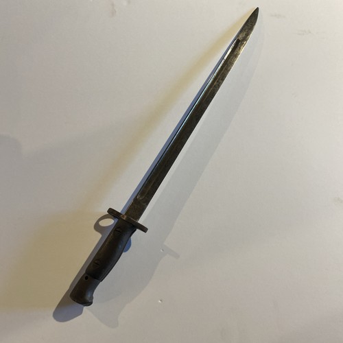 Original WWI British 1907 Enfield Bayonet Sanderson