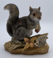 1982 Homco Squirrel With Acorn Masterpiece Porcelain 6"x6" Beautifully Detailed