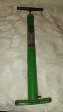 Vintage PYROIL AIR MASTER PUMP MODEL-44 Bicycle Hand Pump Plastic Handle RARE