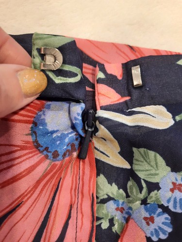 Vintage Skirt Size 10 Navy Blue Pink Floral Long Maxi Sheer Lined Retro Bold - Picture 9 of 11