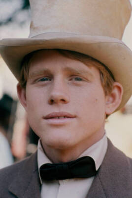 Ron Howard as Huckleberry Finn in Huckleberry Finn 1976 TV Old Photo 6