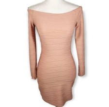 WINDSOR PINK OFF-THE-SHOULDER BODYCON MINI DRESS SZ.S EUC.