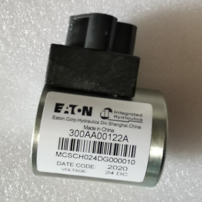 1PC New Eaton Vickers 300AA00122A Solenoid Coil Free Shipping