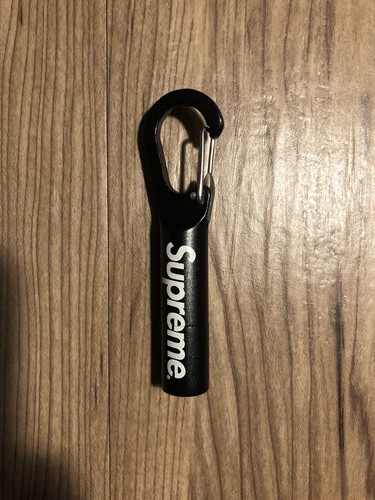 Supreme Pill Keychain x2 | eBay