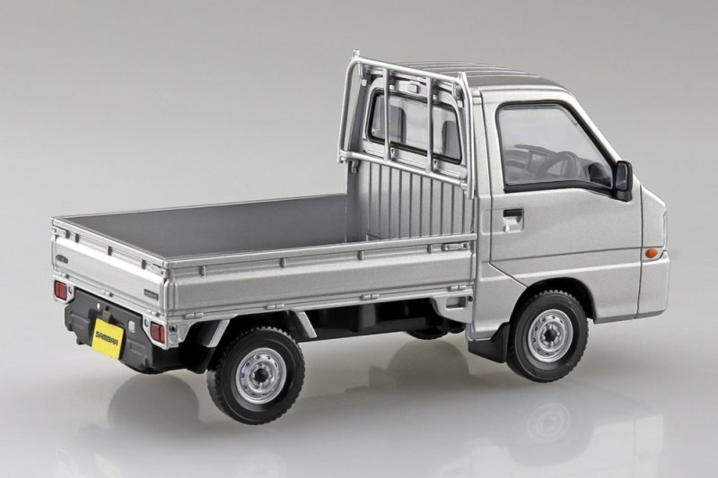 Aoshima 1/32 Snap Kit 05-SS Subaru Sambar Truck Sterling Silver