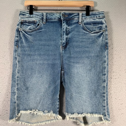 Judy Blue Jeansshorts Damen XL blau Lightwash Bermuda Denim verblassen abgeschnitten 9"