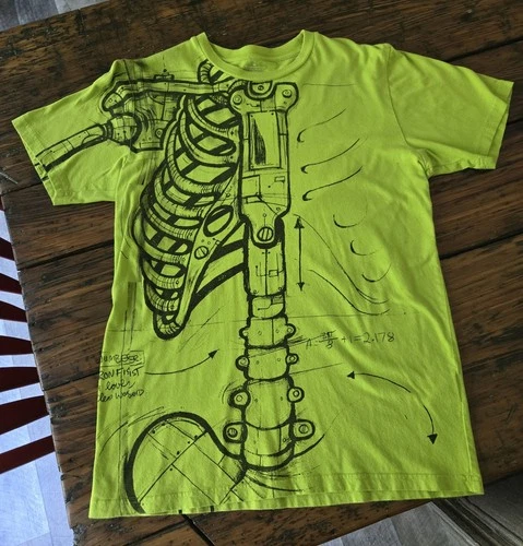 Iron Fist Green Wish Bone Mechanical Skeleton Anatom Vintage vintage concert t-shirt, vintage, single stitch, B+ condition