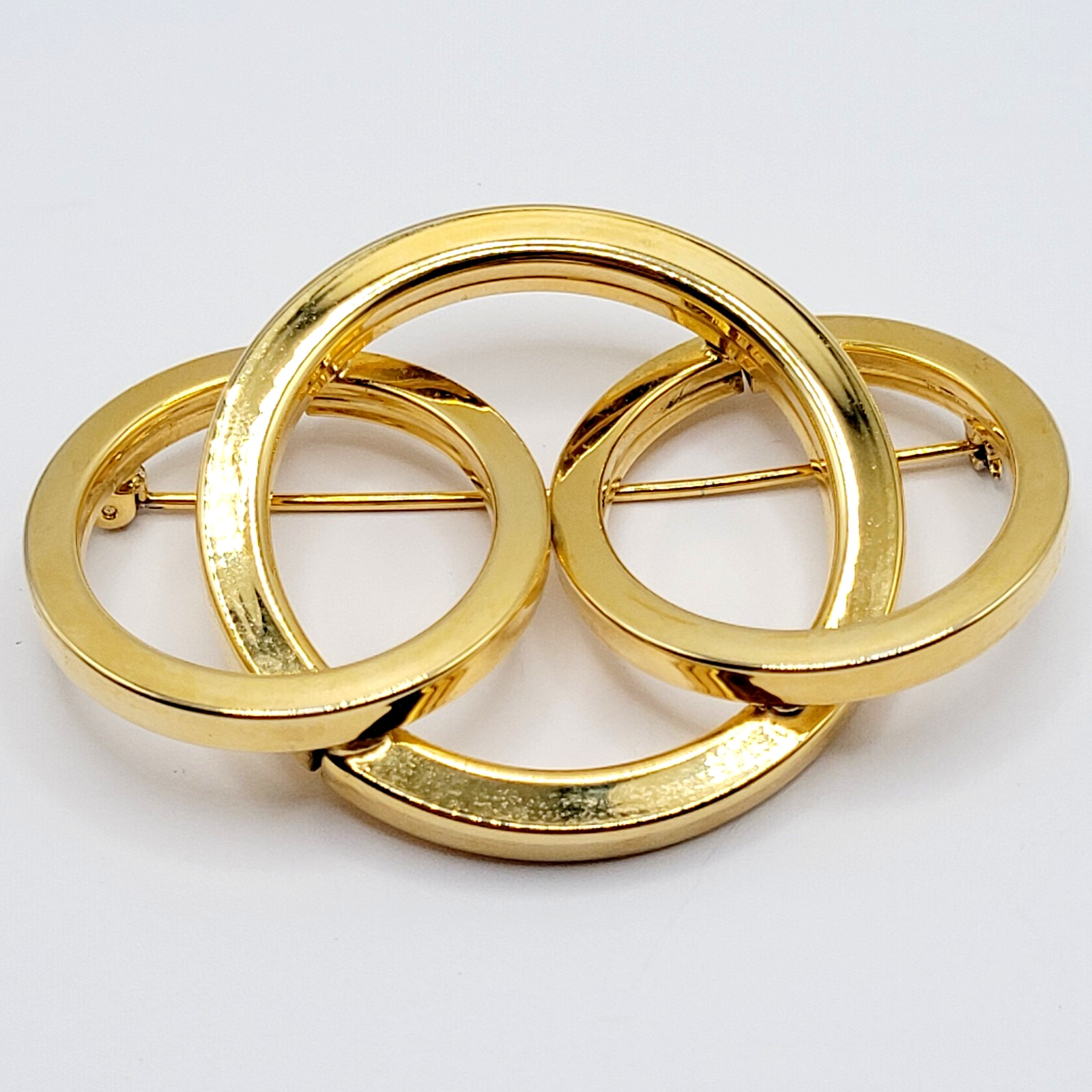 Geometric Interlocking Three Circles Dimensional … - image 5