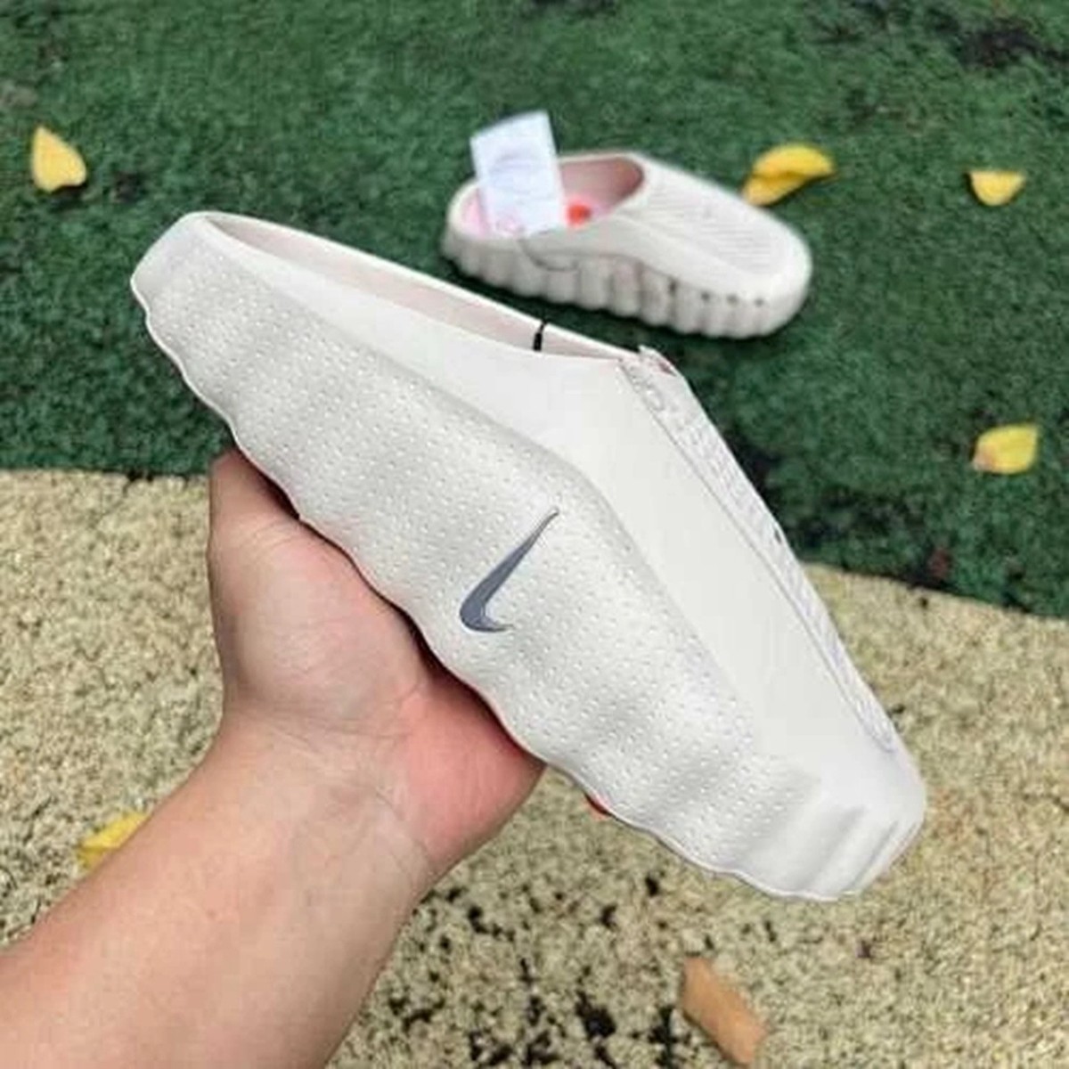 Men's US7-13 Nike Mind 001 Mule 'Light Bone' Classic Recovery