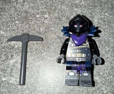 LEGO Fortnite Raven Minifigure Battle Bus 77073 NEW