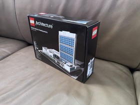 LEGO Architecture United Nations Headquarters (21018) &ndash; NEW SEALED &ndash; Retired Set