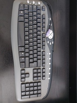 Original Deutsche Tastatur Keyboard  eMachines KB-0108