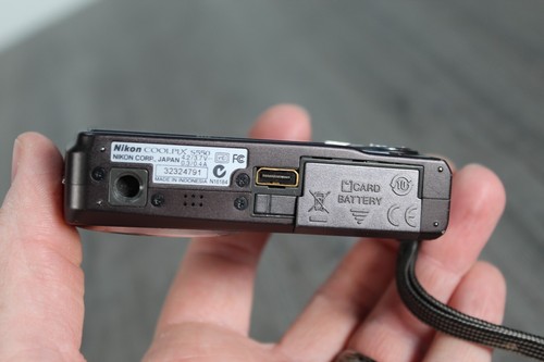 Ersatzteile Reparatur defekt Nikon COOLPIX S550 10.0MP Digitalkamera - Bild 9 von 17