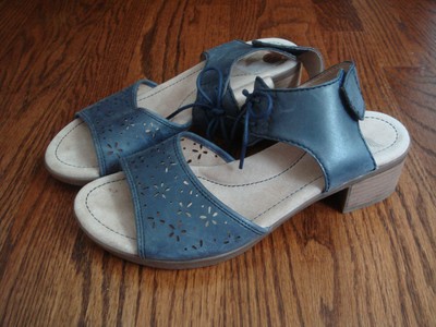 dansko blue sandals
