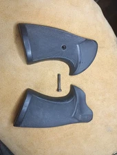 ATR-L Pachmayr Grips Astra .357