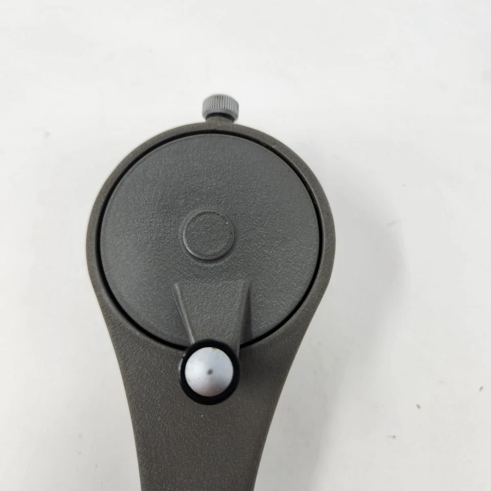 Zeiss Ikon Vintage 16mm Film Winder Only One Side Great Condition Moves Well Foto 3 de 4