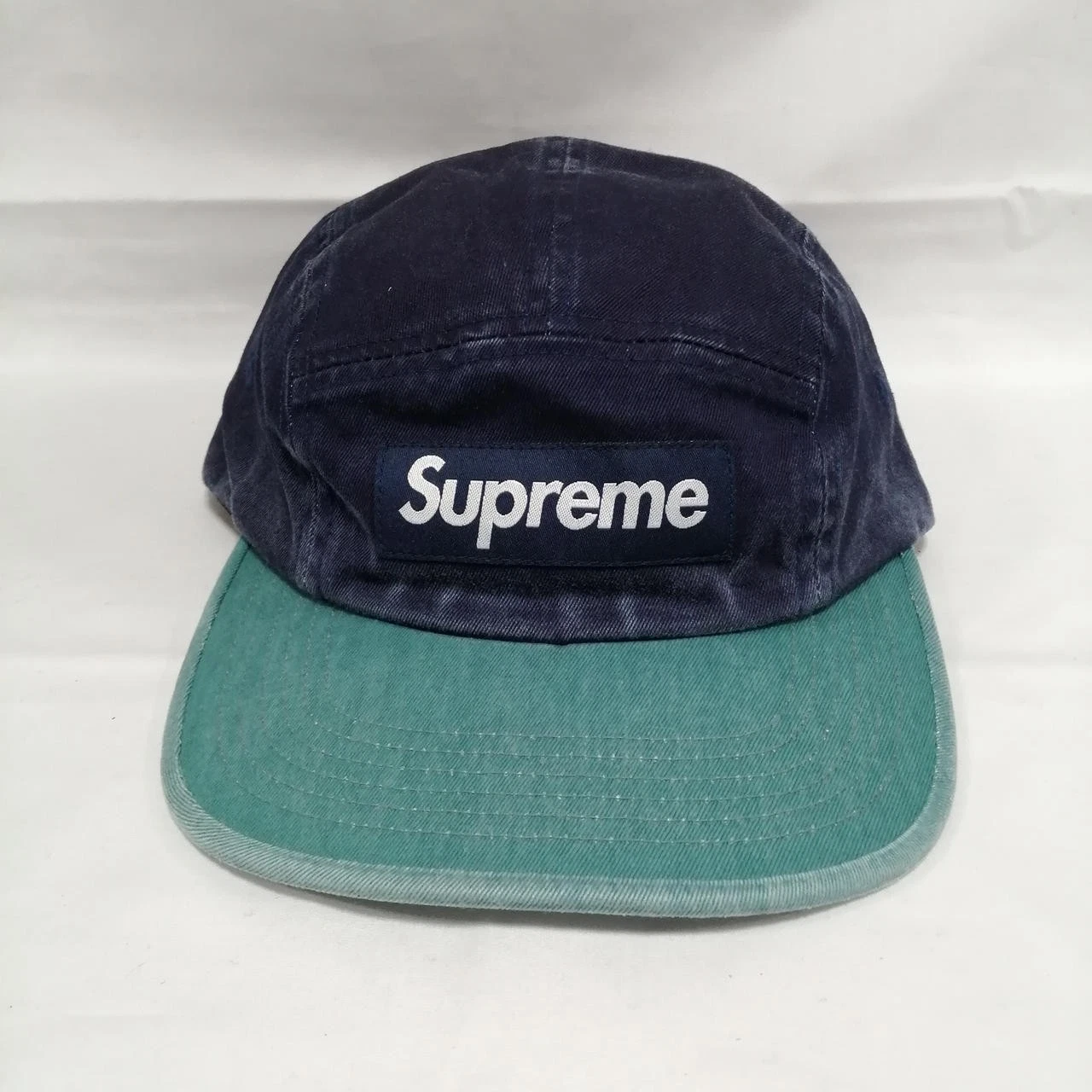 Numéro de modèle SUPREME : Casquette verte marine