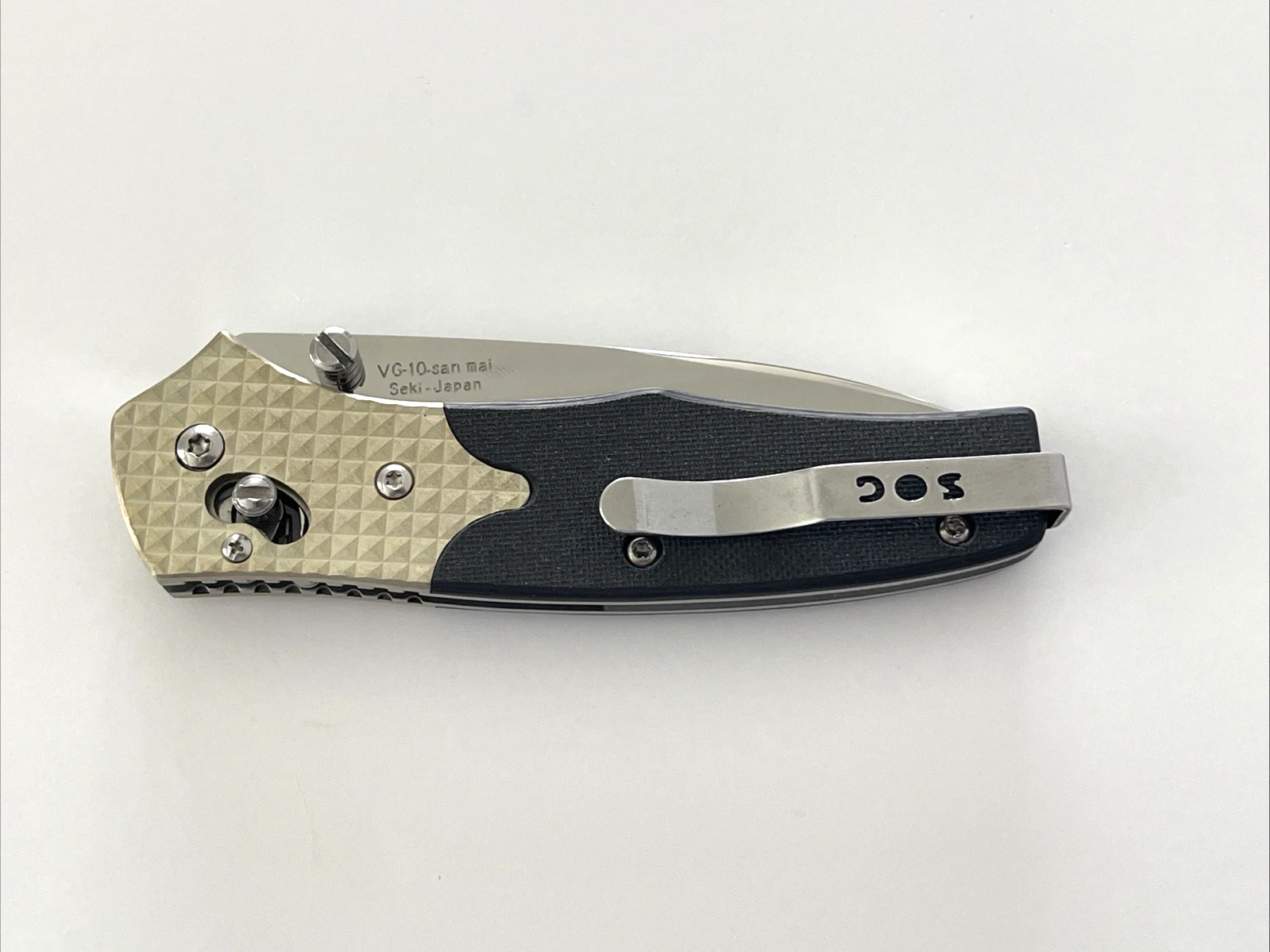 SOG CT-01 Facet Folding Knife VG-10 San Mai Carbon Fiber Handle Japan - product detail image 17