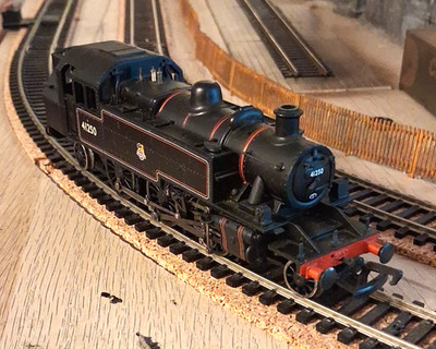 Bachmann BR linierte schwarze Ivatt Class 2MT 2-6-2 Lokomotive - Nr.41250 - 31-451A