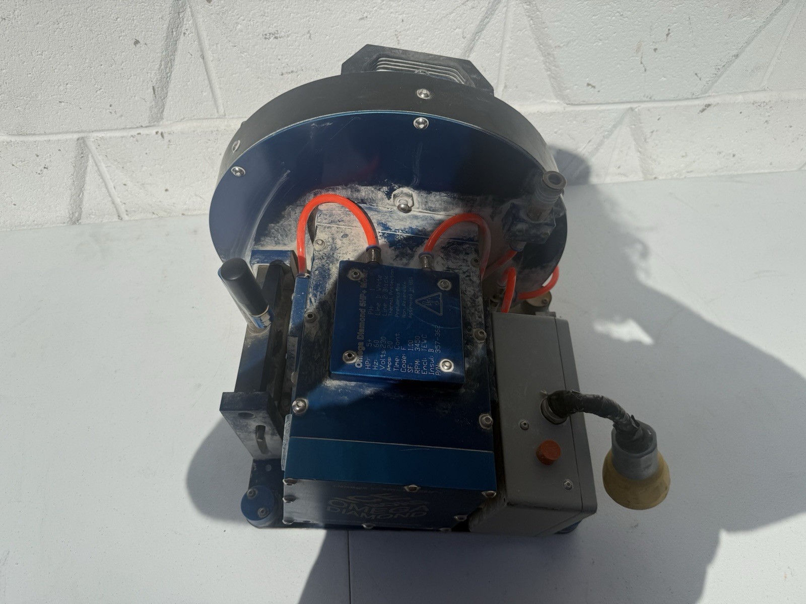 Blue Ripper 5HP BRS Rail Saw OMEGA DIAMOND CO