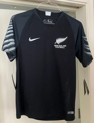Nike New Zealand National Football/Soccer Team 2018 AWAY Jersey Men's Small NWT 91207765472 | eBay