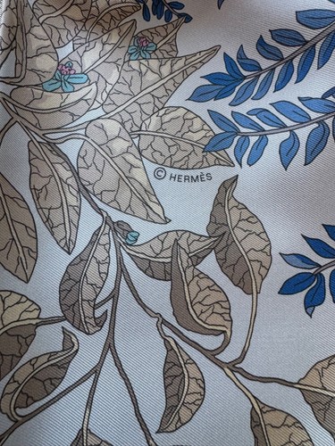 NWT Hermes Reversible 100% Silk Scarf, 90cm, Faivre Design, Double Face, Blue - Picture 15 of 22