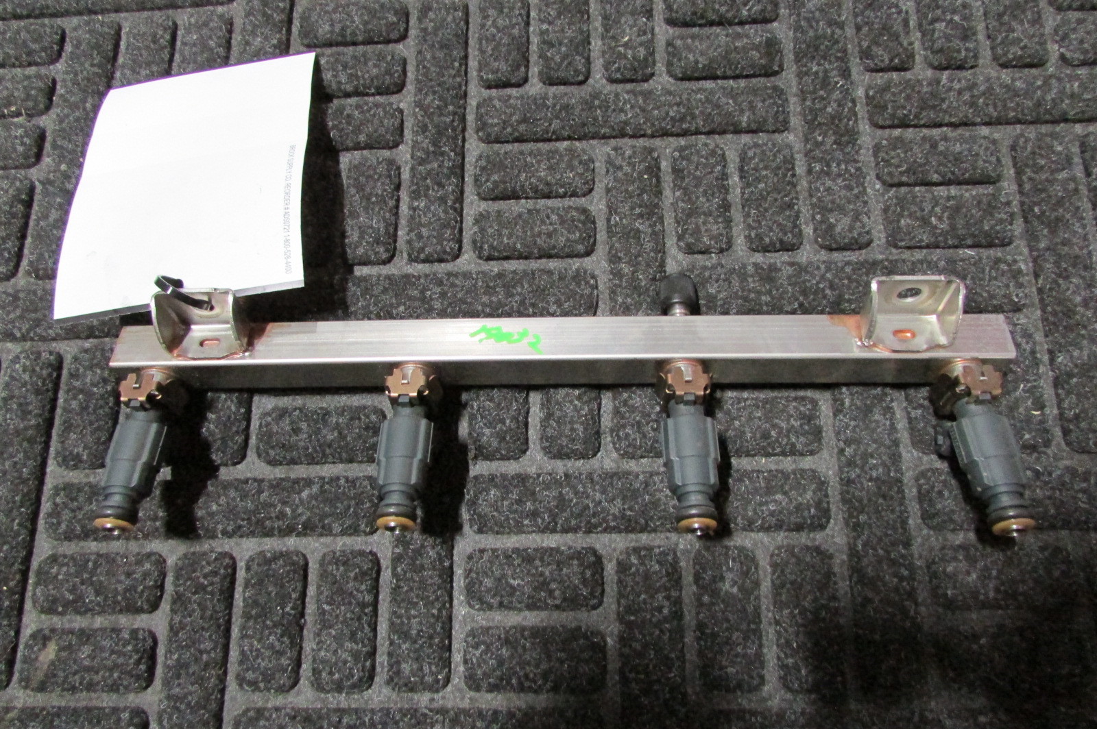 Maserati Coupe, Spyder, Gransport, LH, Left Fuel Rail, With Injectors, 197845