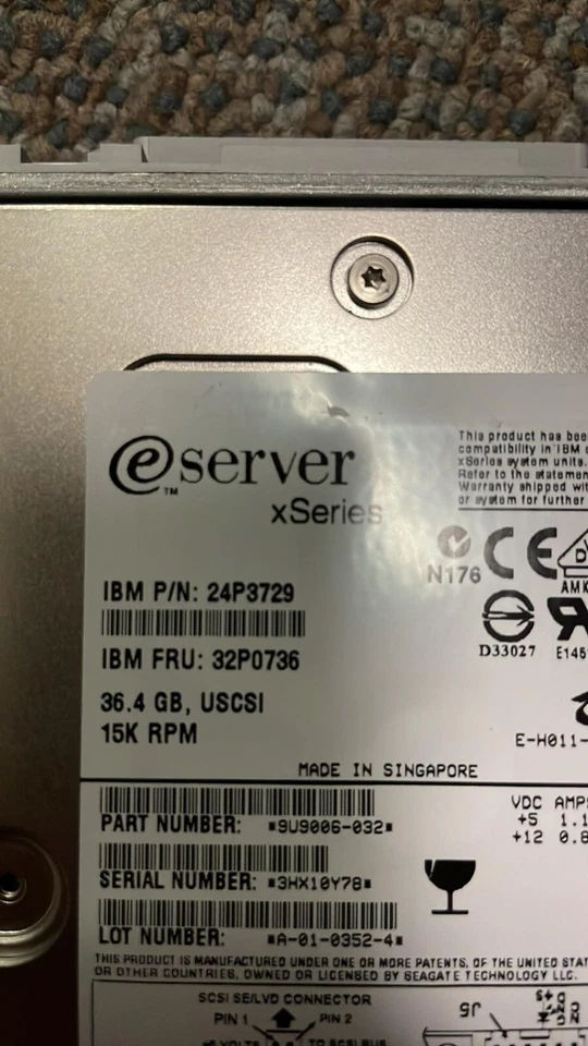 IBM 32P0736 24P3729 36GB 15K SCSI U320 Hard Drive with Server Tray - Image 2 of 2