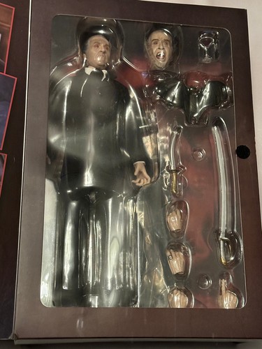 Star Ace Scars of Dracula "Count Dracula" 1/6 Scale Collectible Action Figure - Picture 7 of 10