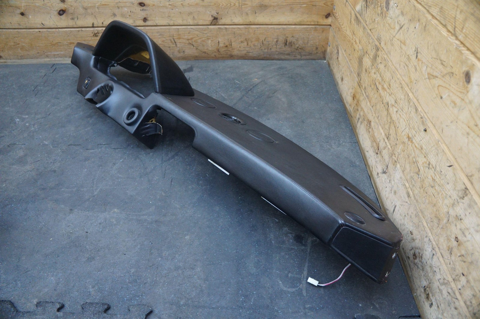 Dashboard Dash Instrument Panel Black LHD 62317100 OEM Ferrari 328 1986-89 208