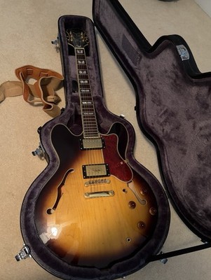 Epiphone Sheraton-II Near Mint W/ Epi Case Electric Guitar Semi Hollow Body