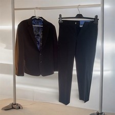 IZOD  Boys Black Dress Suit  Blazer  Pants   Formal Wear  Size 8