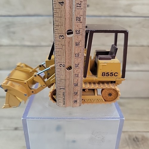Case 855C Track Loader - ROPS - 1/35 - NZG #208 Used - Picture 13 of 13