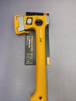 Fiskars X-series  X13 Ultraleichte Wanderaxt   Kompakte Outdoor-Axt für Camping 
