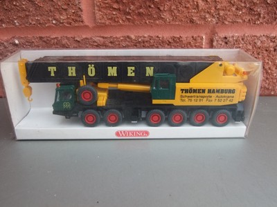 Grove Mobilkran Thomen Hamburg - Wiking Maßstab 1:87 HO in Acetatbox
