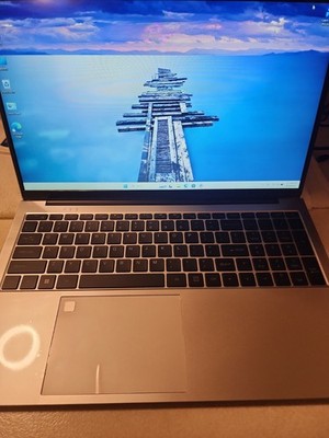 Laptop 16GB RAM 1TB SSD 17.3'' Intel Celeron N5095 Backlit KB(Used)