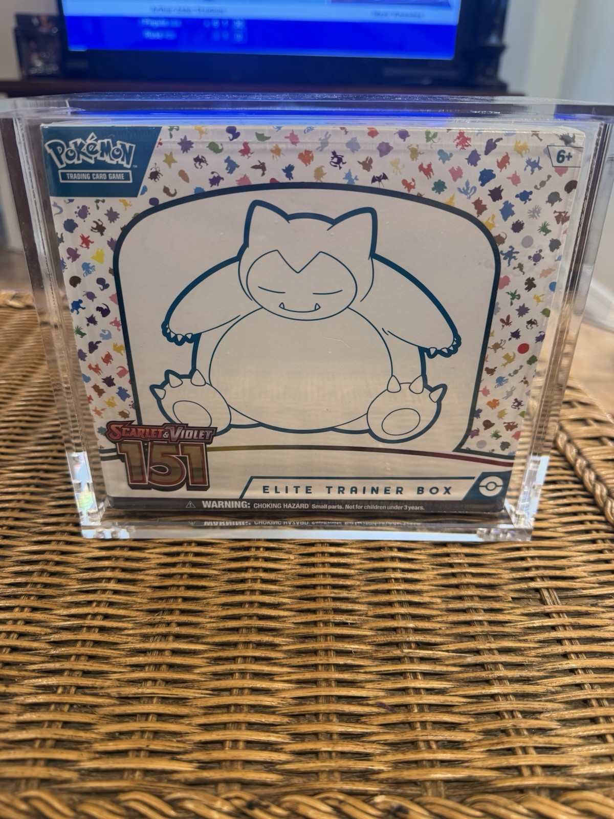 Pokemon TCG Escarlata y Violeta 151 Elite Entrenador Caja Sellada