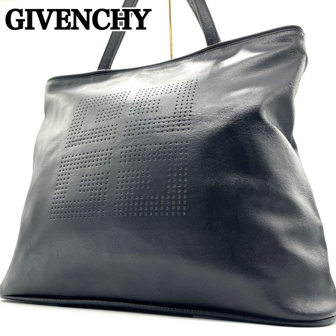GIVENCHY 4G logo big logo tote bag in black leather fits A4 documents