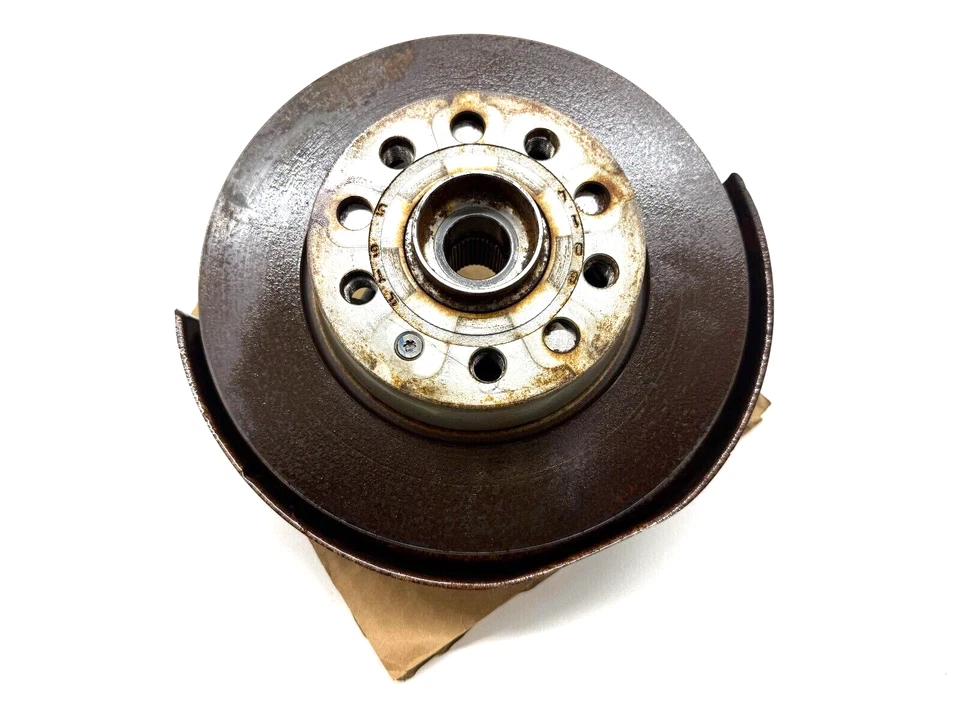 2015-2020 AUDI A3 S3 QUATTRO REAR RIGHT SIDE SPINDLE KNUCKLE WHEEL HUB OEM - Image 4 of 4