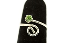 925 Sterling Silver Light Green Round Stone W/Swirl Wrap Ring 1.2 G RIN8586